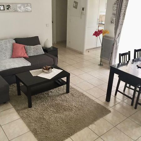 Julie'S Apartment Disneyland Serris Luaran gambar