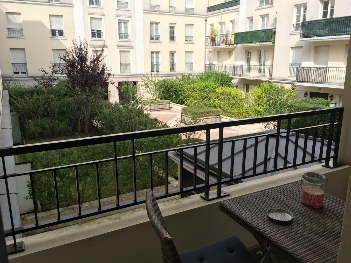 Julie'S Apartment Disneyland Serris Luaran gambar